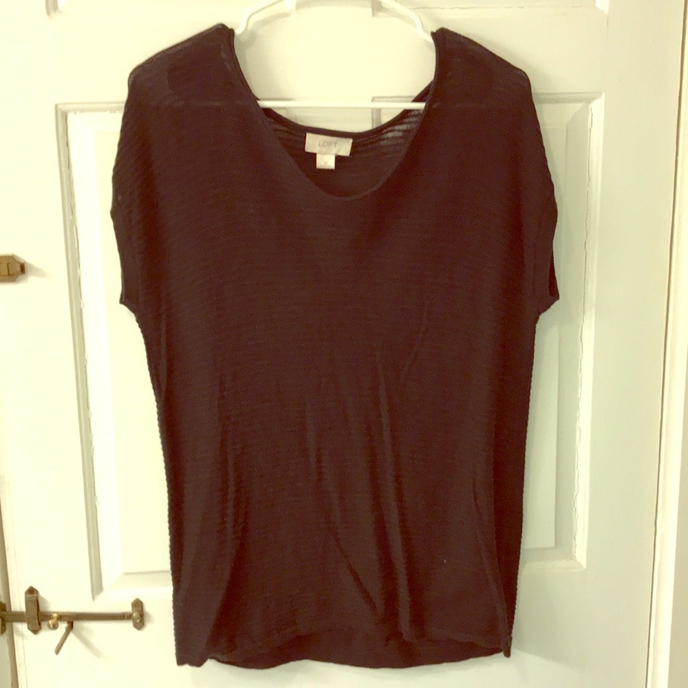 Black and white Loft top
